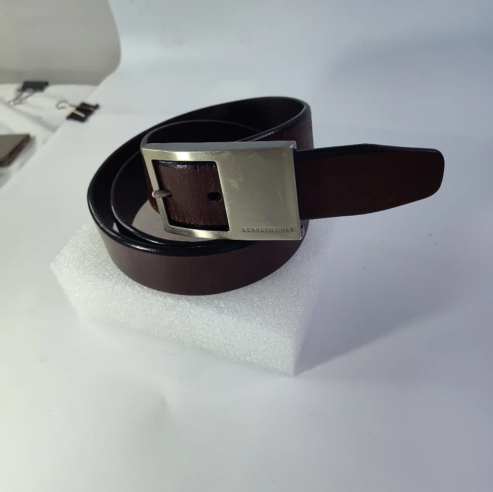 Kenneth Cole Mens Sz 36 /90 Brown Genuine Leather Belt Silver Brass Buckle Logo